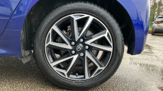 Toyota Yaris 1.5 Hybrid Design 5dr CVT Hybrid Hatchback